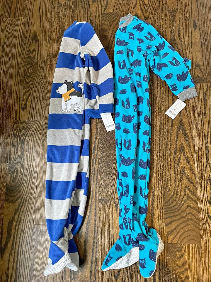BNWT 4T Fleecy Footed Pyjamas