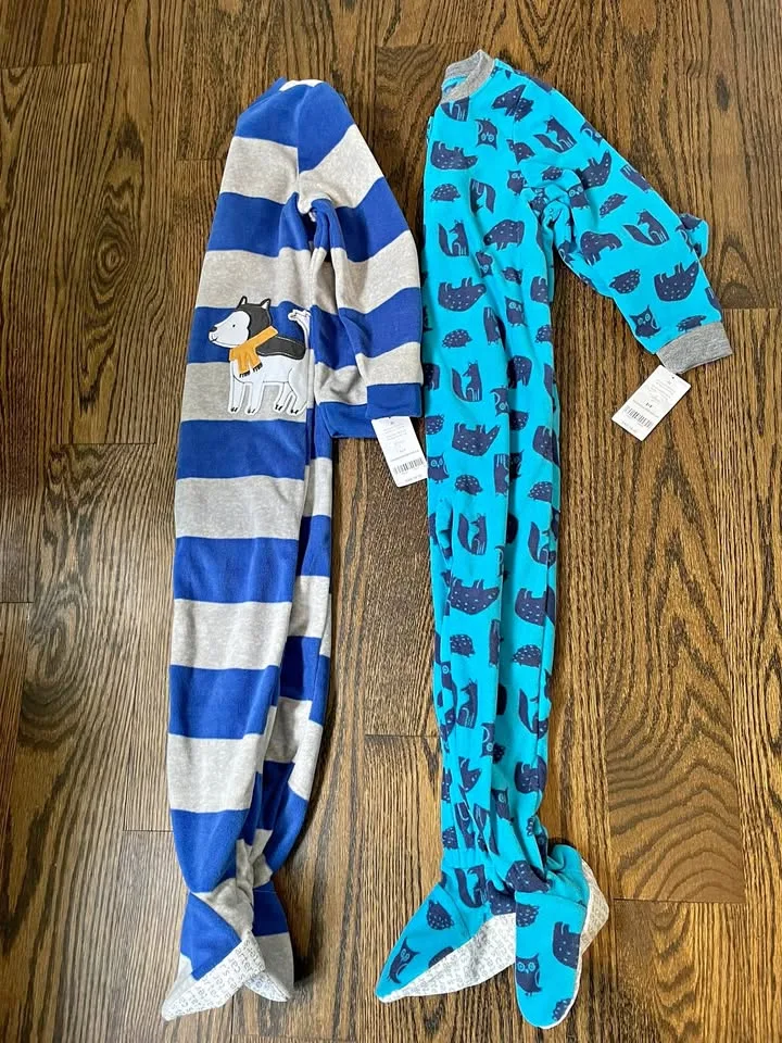 BNWT 4T Fleecy Footed Pyjamas thumbnail