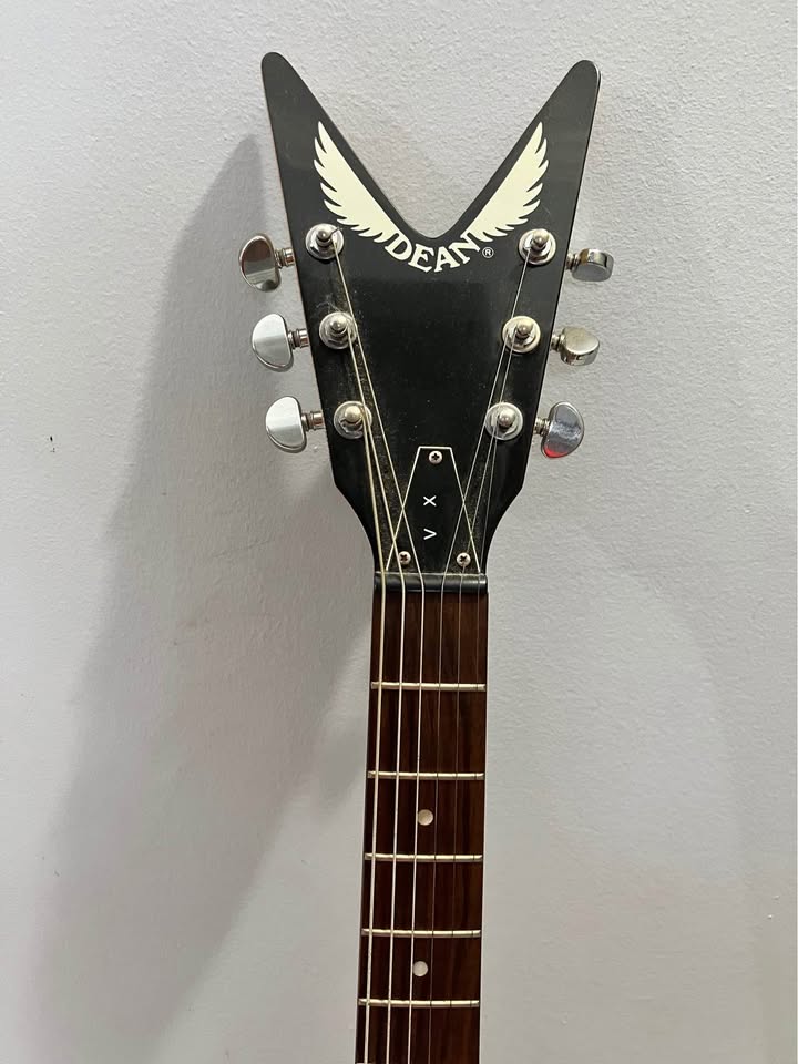 Dean VX electric guitar - photo 3