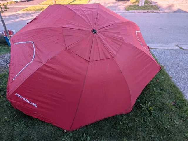 Beach Tent/Shelter image indicator(3)