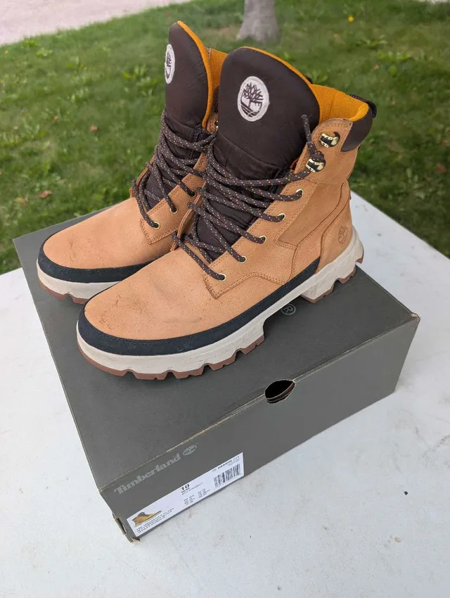 Men's Timberland Boots Size 10.5 thumbnail