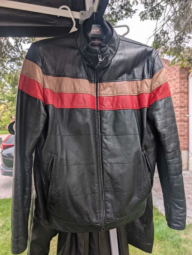 Men's Danier Leather Jacket (Large) thumbnail