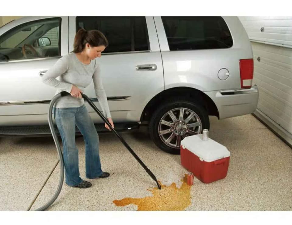 Bissell Garage Pro Wet/Dry Vacuum - photo 2