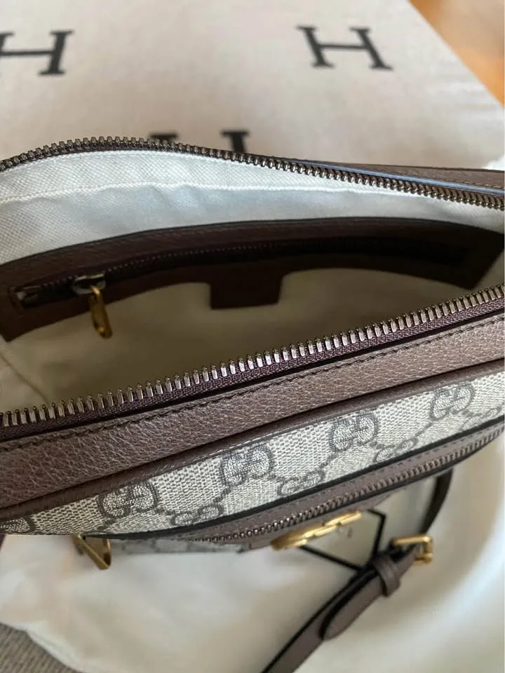 Gucci Ophidia GG Supreme Messenger Bag image indicator(8)