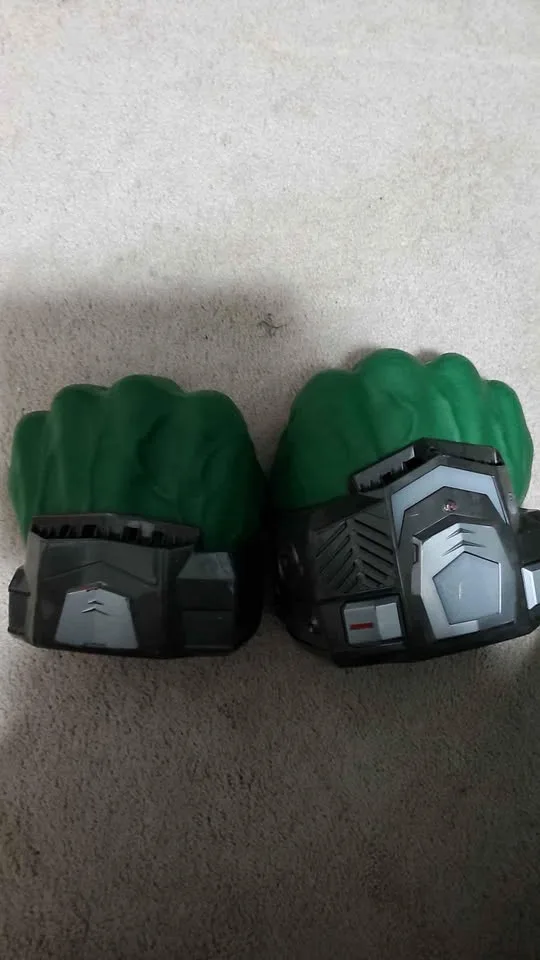 Playmation Marvel image indicator(3)