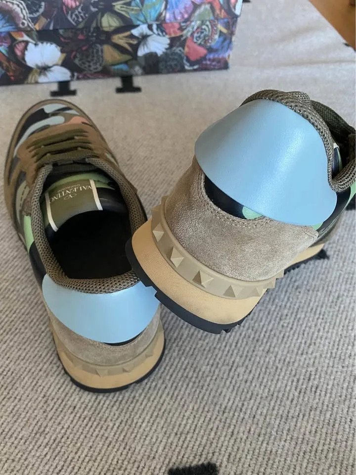 Valentino Low Top Leather Sneaker image indicator(5)