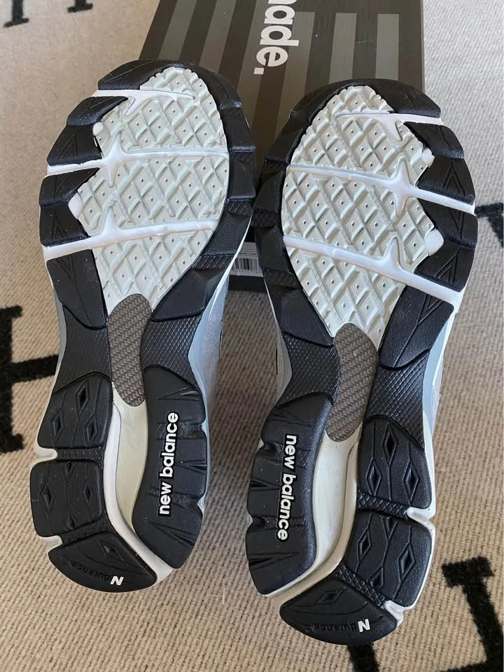New Balance 990V3 Grey US9 image indicator(5)