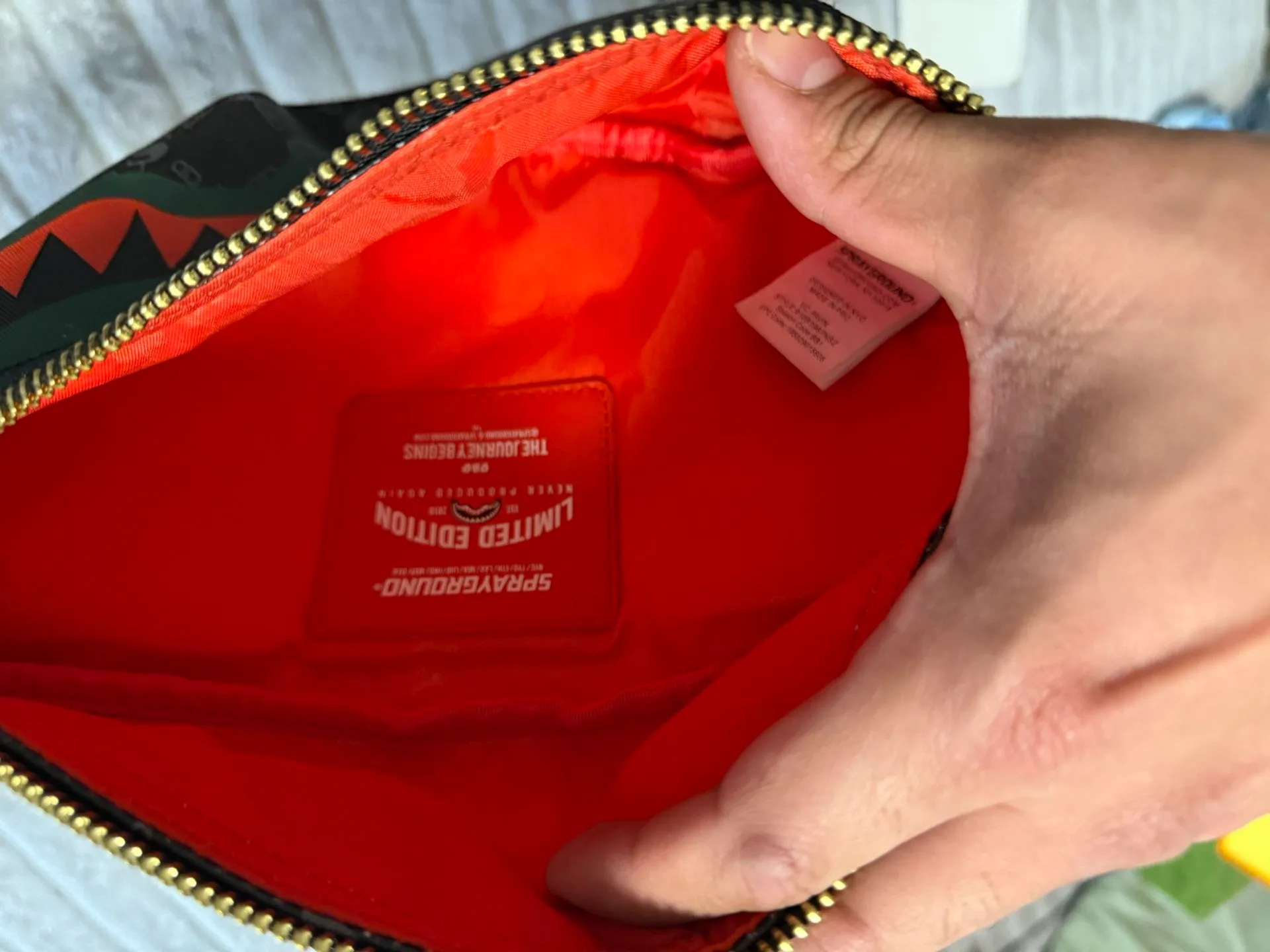 Sprayground Money Crossbody thumbnail