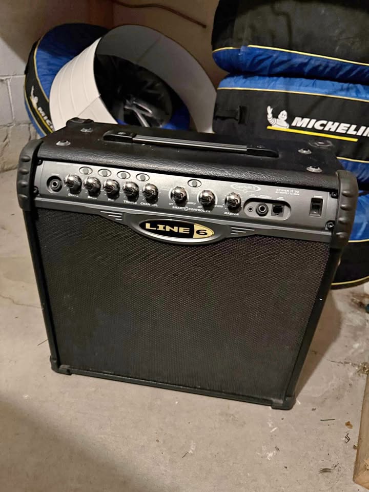 Line 6 spider II amplifier 30W