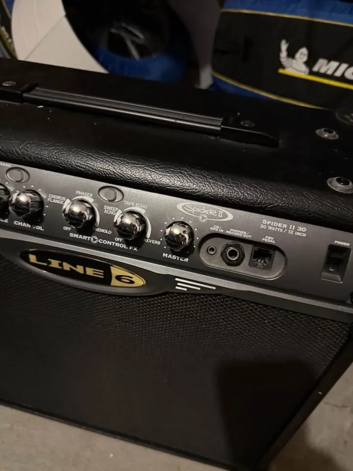 Line 6 spider II amplifier 30W image indicator(2)
