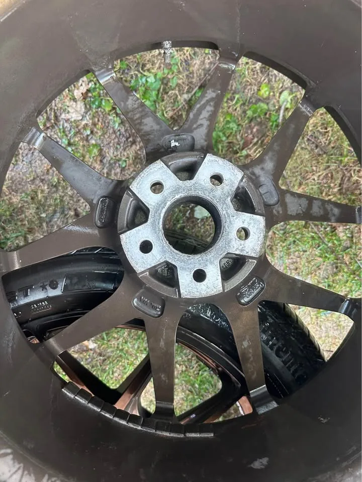 20” Avantgarde Audi S8 Rims on Continental All Season Tires image indicator(7)