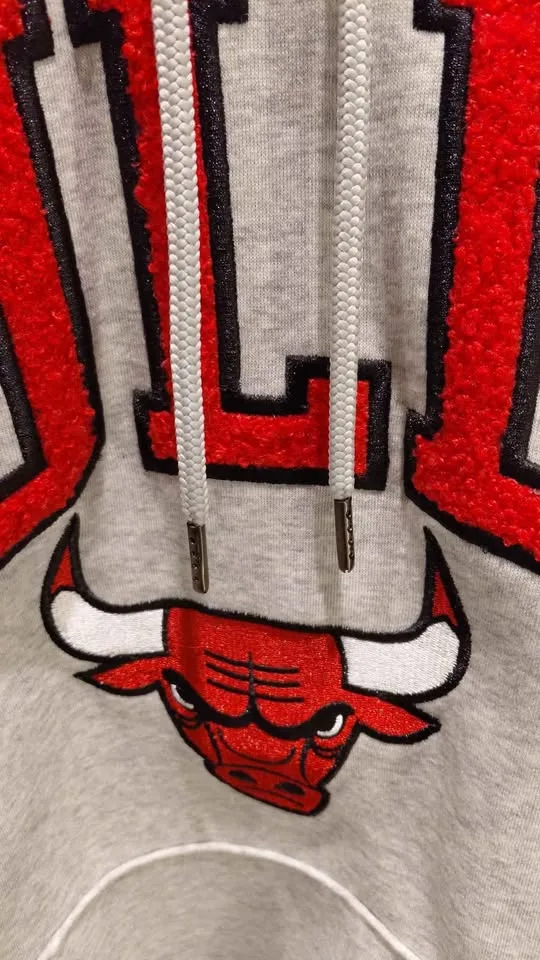 Chicago bulls hoody image indicator(2)