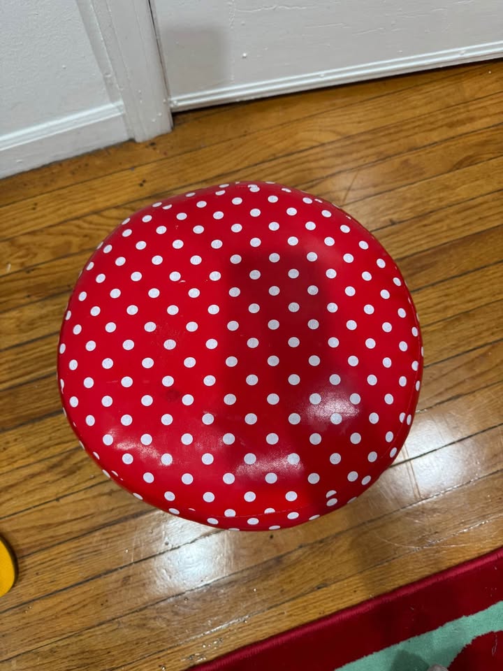 Mushroom Stool - photo 2