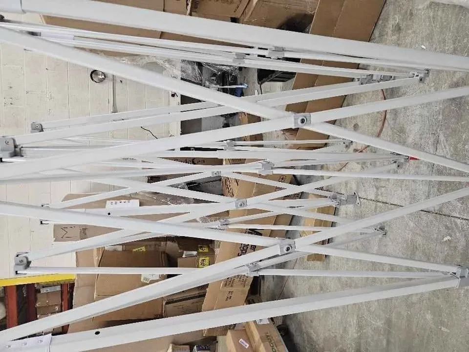 Master canopy Premium Pop Up Canopy(Roller bag+ 4 Sandbags) image indicator(5)