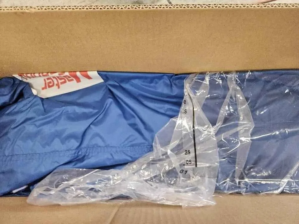 Master canopy Premium Pop Up Canopy(Roller bag+ 4 Sandbags) image indicator(7)