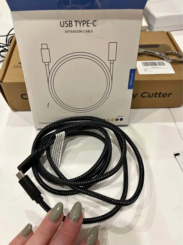 New USB-C extension cable 6 ft thumbnail