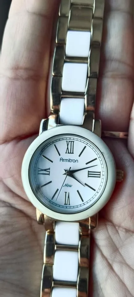New Armitron women's watch image indicator(5)