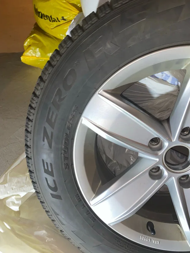 VW Beetle Winter Tires image indicator(2)