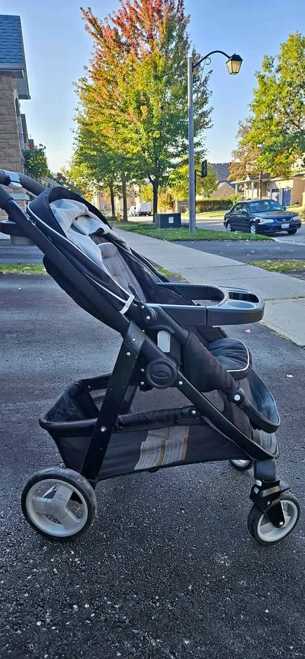 Stroller- graco thumbnail