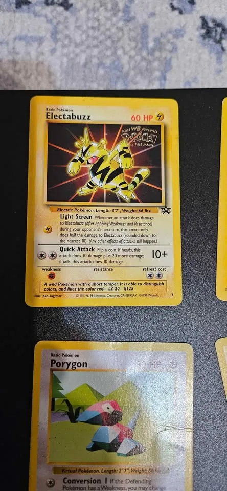 VINTAGE Shadowless Pokémon cards lot5 image indicator(3)