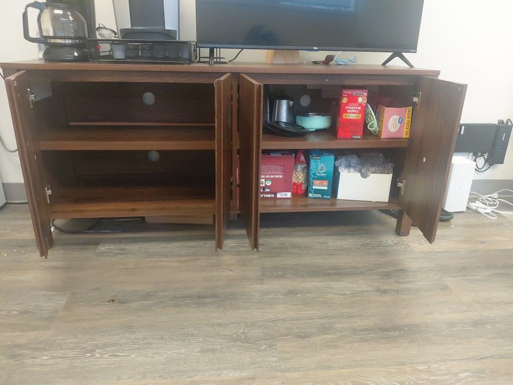 4 Door TV Console For TVS - photo 3