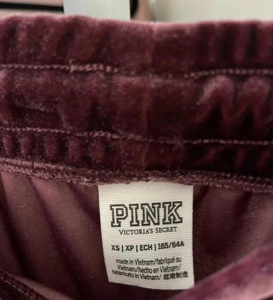 Victoria's Secret PINK Velour Jogger & T-Shirt Set image indicator(4)