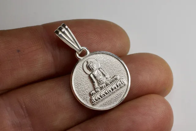 Buddha Disc Pendant in Sterling Silver image indicator(2)