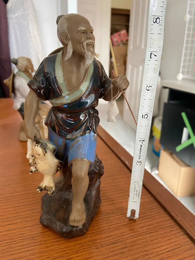 Fisherman Statue thumbnail