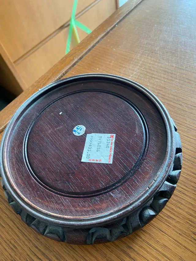 Pair of large Chinese Vases image indicator(4)