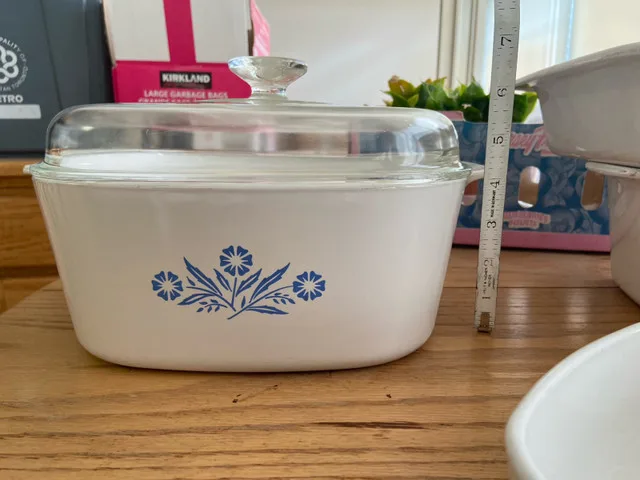 Cornflower Corningware Set image indicator(3)
