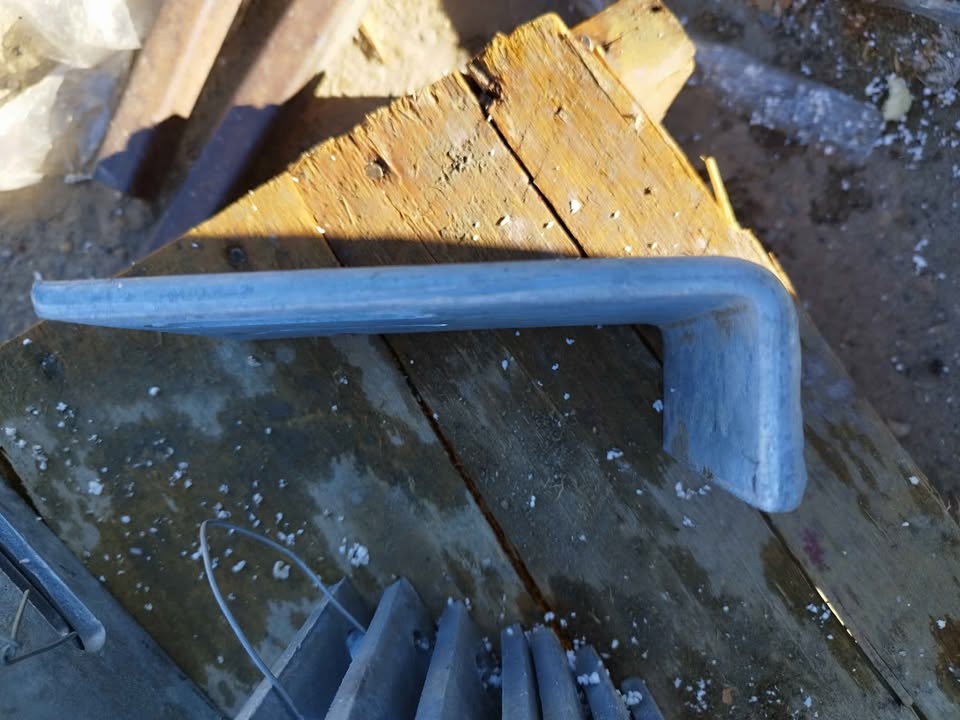 Iron Wall Bracket L Type - photo 2
