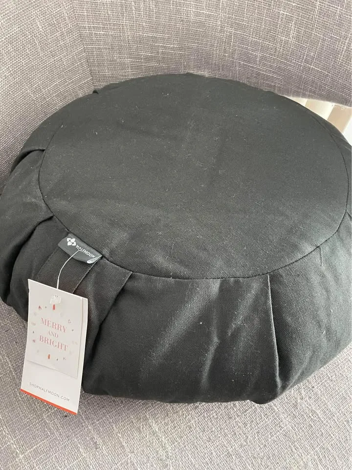 BRAND NEW Meditation Cushion image indicator(4)