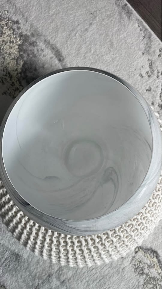 EXCELLENT CONDITION Decorative Bowl - photo 2