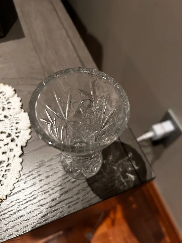 Lenox Crystal Vase image indicator(4)