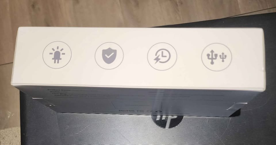 61200mAh Solar Power Bank Model HP8 - photo 3