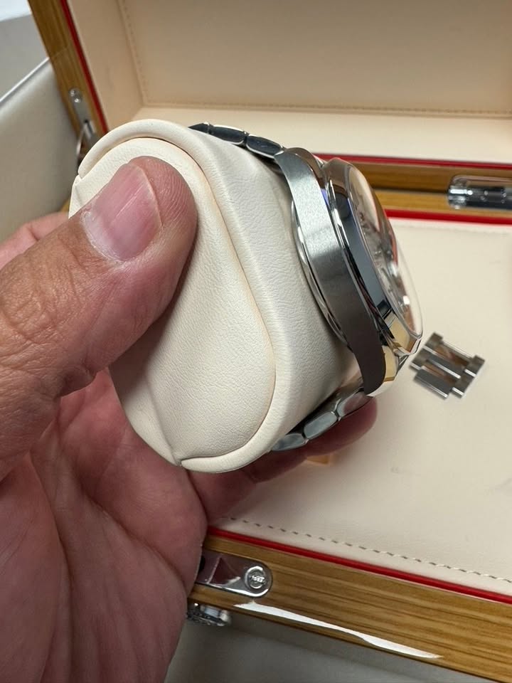 Omega Aqua Terra Small Seconds - photo 3