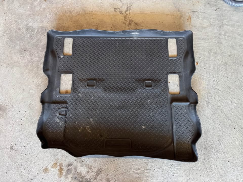 Husky floor liners for Jeep JK/JKU - photo 2