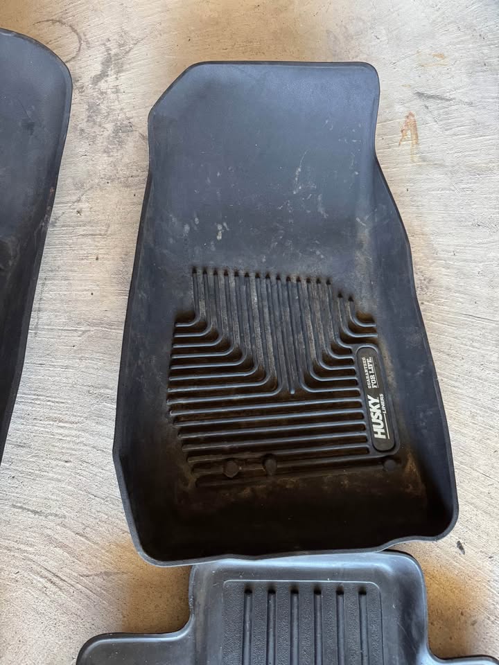 Husky floor liners for Jeep JK/JKU - photo 4