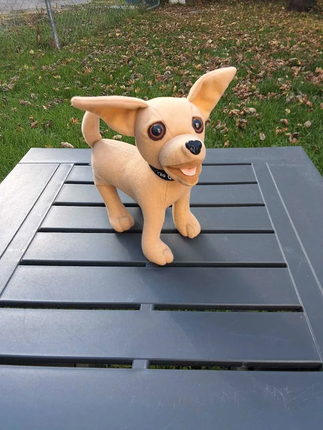 Taco Bell Plush Dog (90s) image indicator(2)