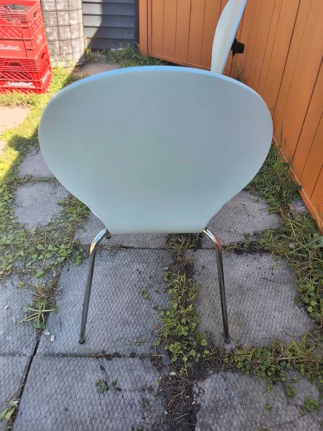 Stacking Chairs image indicator(4)