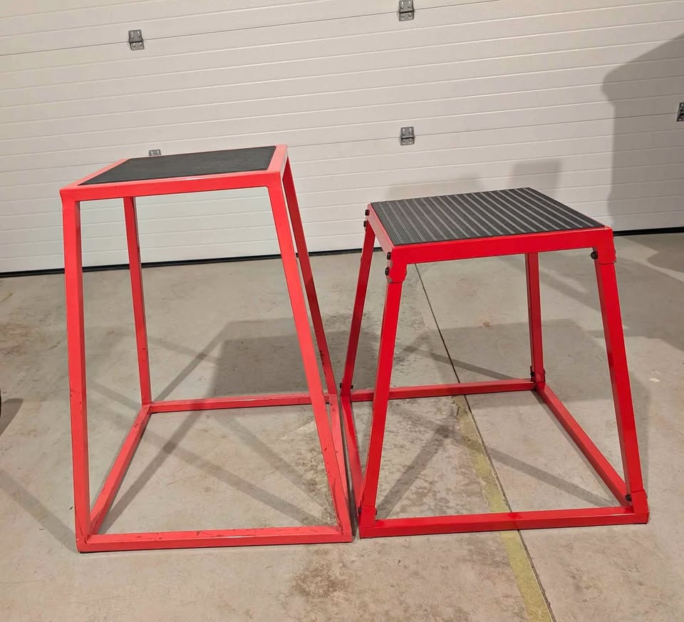 2 Heavy duty plyometric jump box