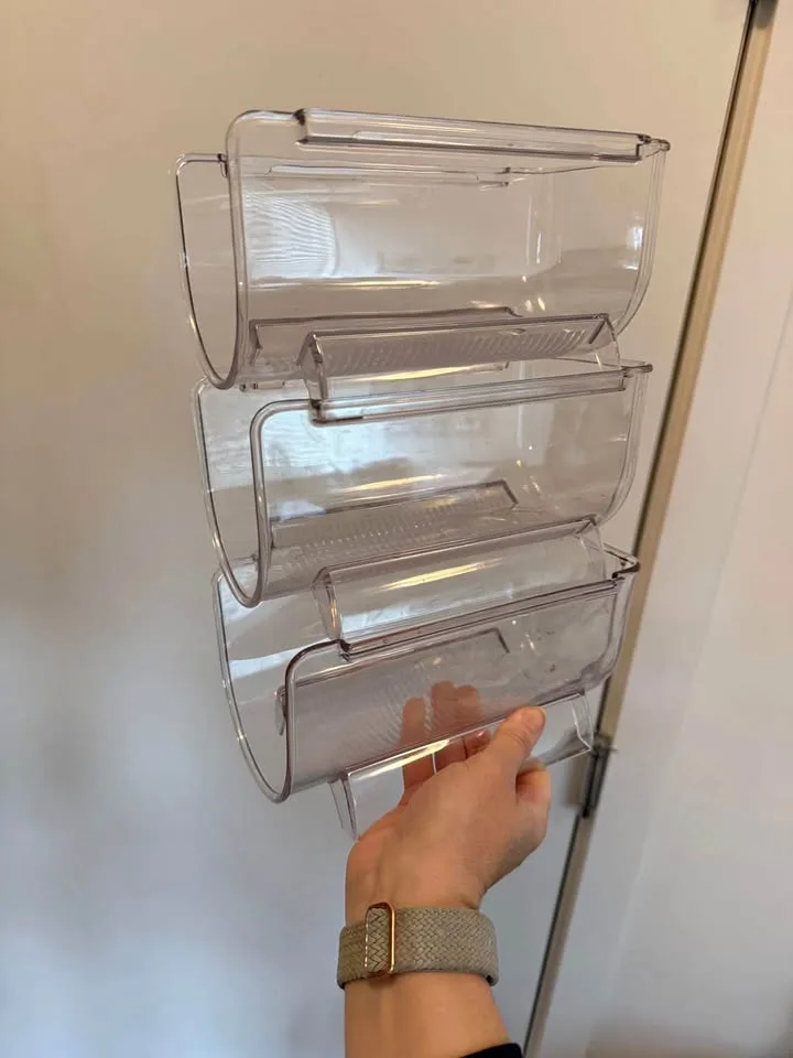 Fridge Stackable Wine containers thumbnail