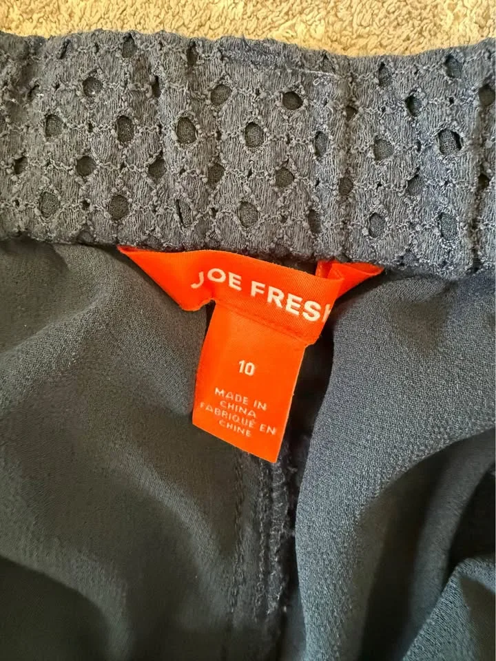 Joe Fresh Navy size 10 shorts image indicator(3)