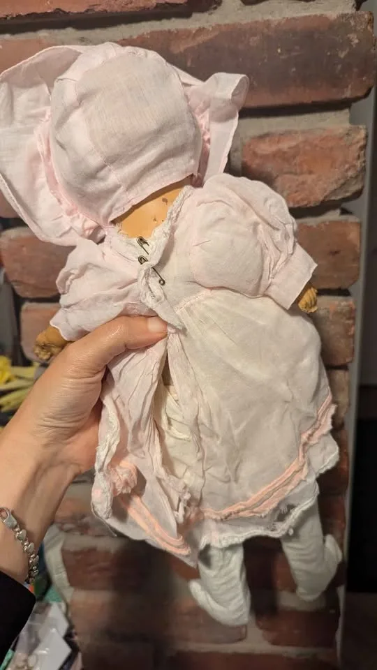 Vintage 1930s–40s Dee & Cee Composition Baby Doll 🇨🇦 image indicator(2)