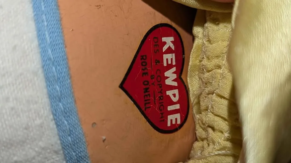 Antique (30's) Kewpie Doll by Rose O’Neill image indicator(2)