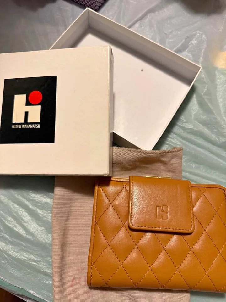 Hideo Wakamatsu Wallet thumbnail