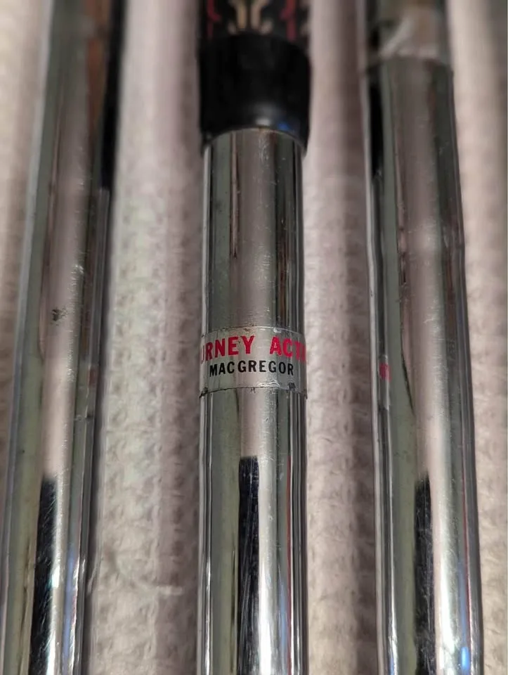 RH MacGregor Tourney DX Irons (2-9, PW) image indicator(2)