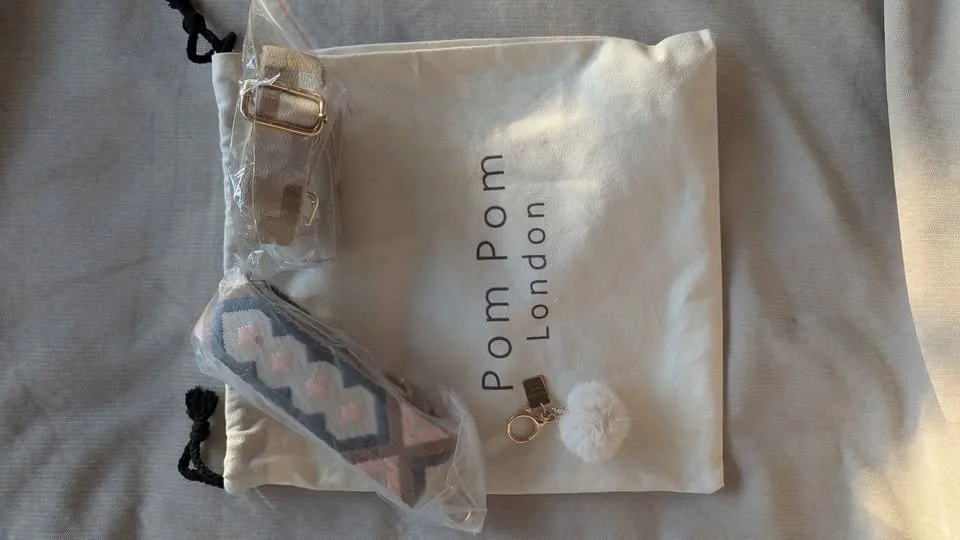 Pom Pom London Leather Crossbody Plus Bag image indicator(5)