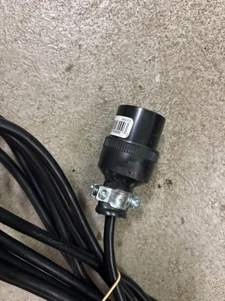 19 ft Extension Cord image indicator(3)