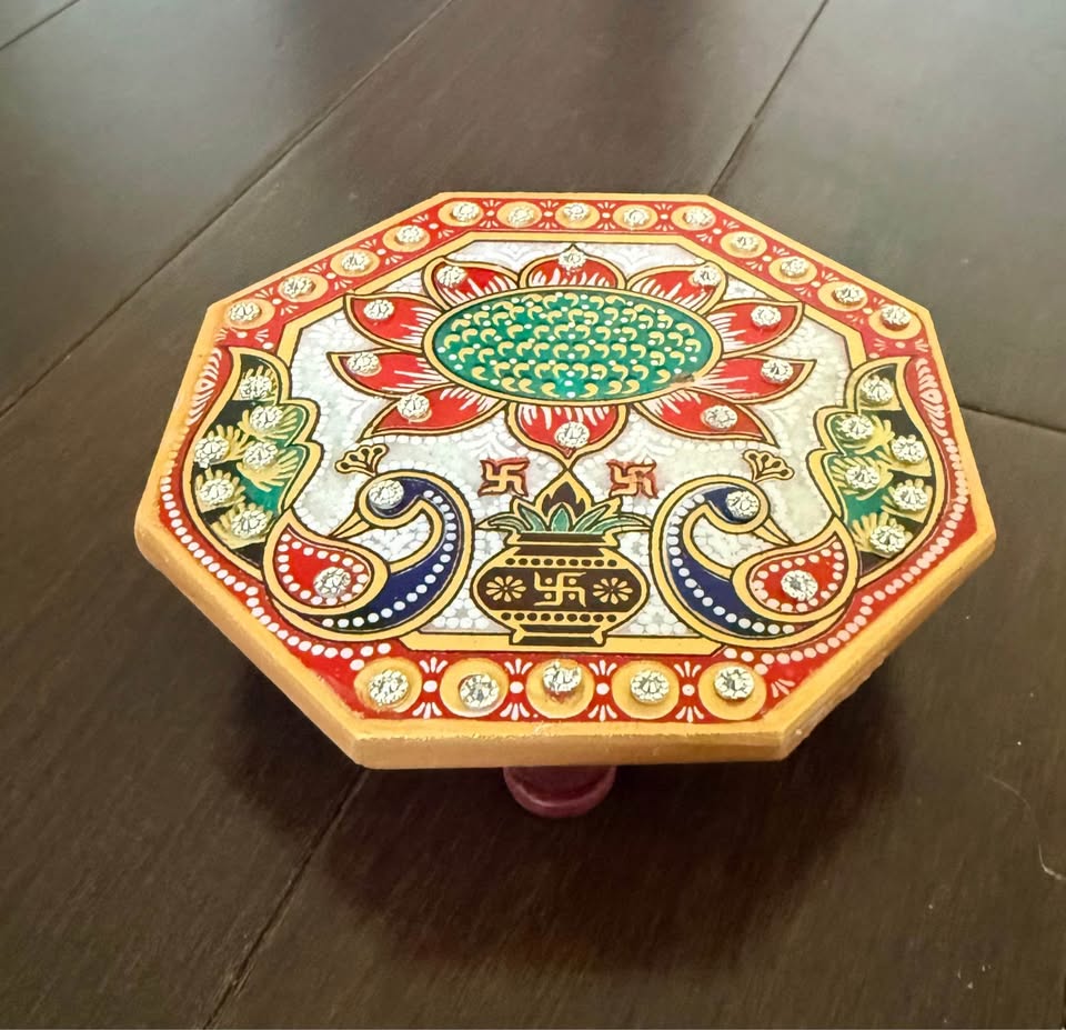 Marble pooja Chowki Hexagonal 4x4 inches - photo 2